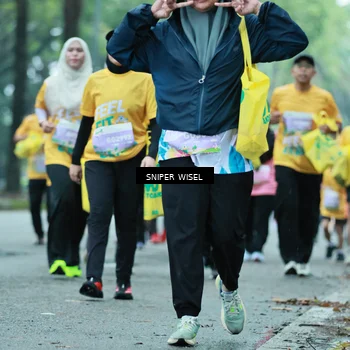 Runner Photo 7754214