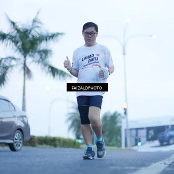 Runner Photo 7754222