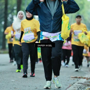 Runner Photo 7754253