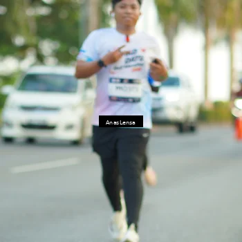 Runner Photo 7754258