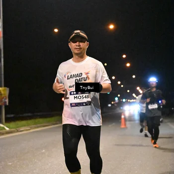 Runner Photo 7754265