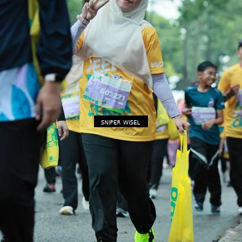 Runner Photo 7754282