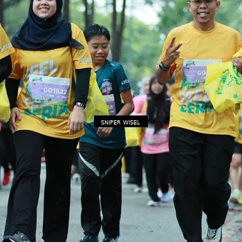 Runner Photo 7754283
