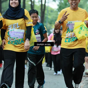 Runner Photo 7754292