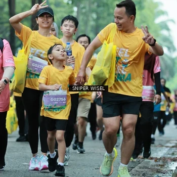 Runner Photo 7754309