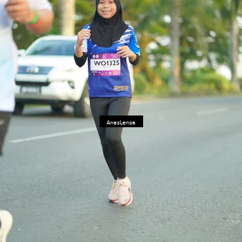 Runner Photo 7754311