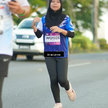 Runner Photo 7754312