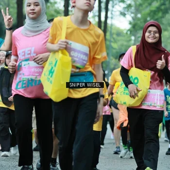 Runner Photo 7754332