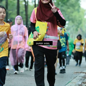 Runner Photo 7754337