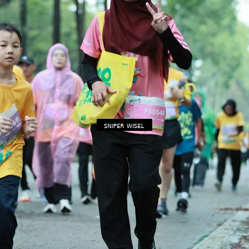 Runner Photo 7754338