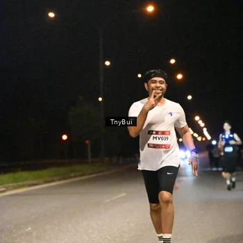 Runner Photo 7754341