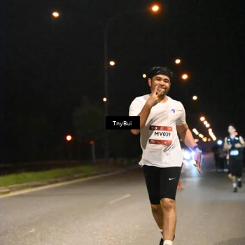 Runner Photo 7754380