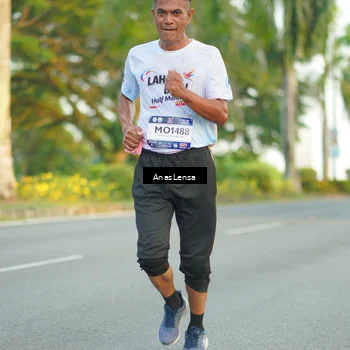 Runner Photo 7754395