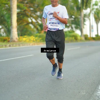 Runner Photo 7754396