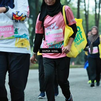 Runner Photo 7754404