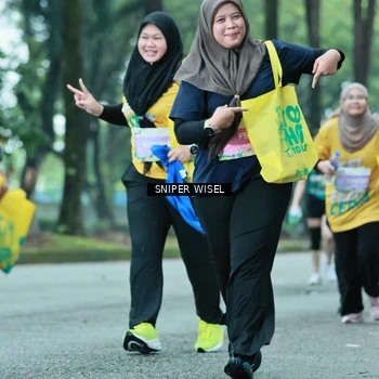 Runner Photo 7754406