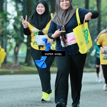 Runner Photo 7754411