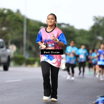 Runner Photo 7754441