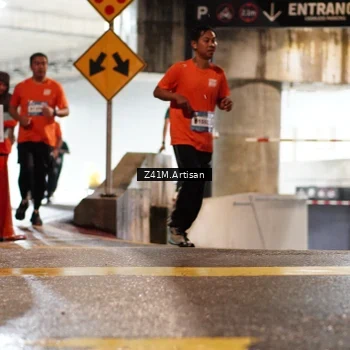 Runner Photo 7754452