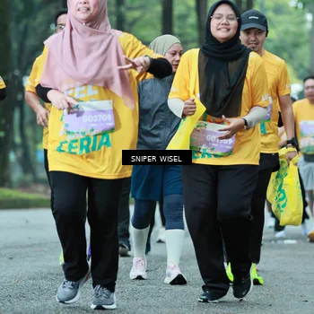 Runner Photo 7754470