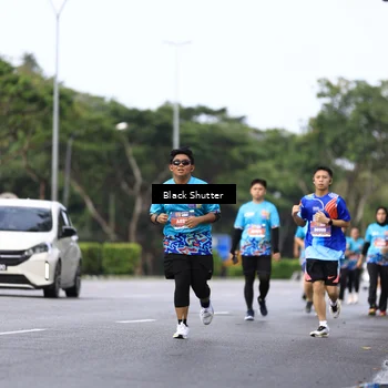 Runner Photo 7754480