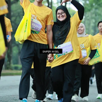 Runner Photo 7754492