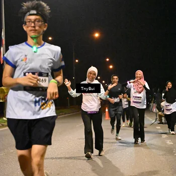Runner Photo 7754602
