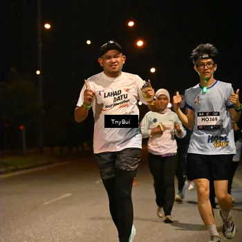 Runner Photo 7754609
