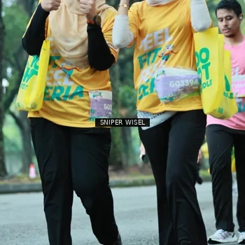 Runner Photo 7754617