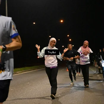 Runner Photo 7754625