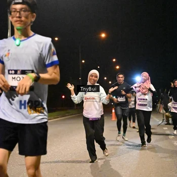 Runner Photo 7754630