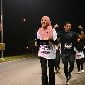 Runner Photo 7754665