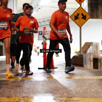 Runner Photo 7754668