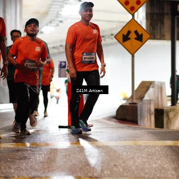 Runner Photo 7754669