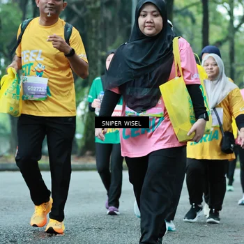 Runner Photo 7754718