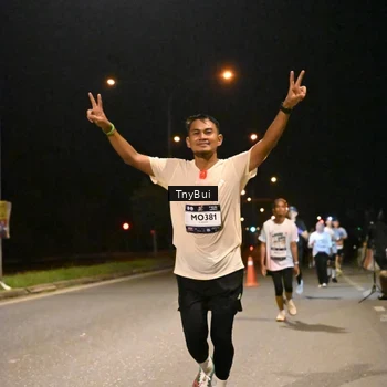 Runner Photo 7754767