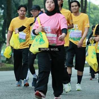 Runner Photo 7754769