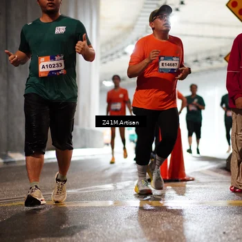 Runner Photo 7754781