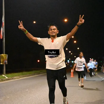 Runner Photo 7754788