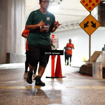 Runner Photo 7754792