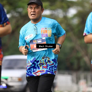 Runner Photo 7754799