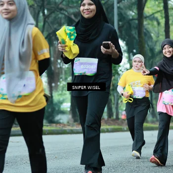 Runner Photo 7754833