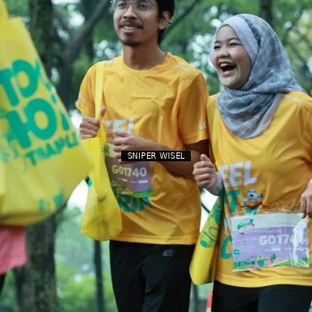 Runner Photo 7754844