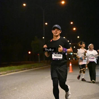 Runner Photo 7754845