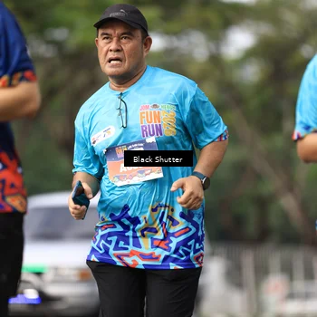 Runner Photo 7754872