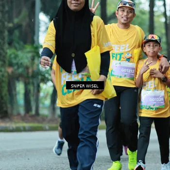 Runner Photo 7754890