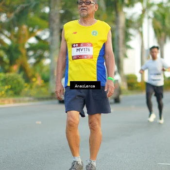 Runner Photo 7754900