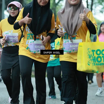 Runner Photo 7754915