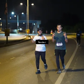 Runner Photo 7754946