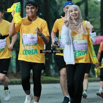 Runner Photo 7754948